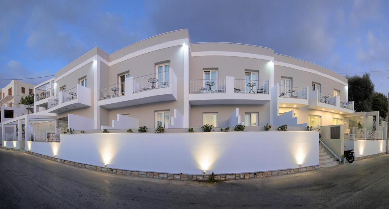 Hyperion Hotel Myrties Екстериор снимка