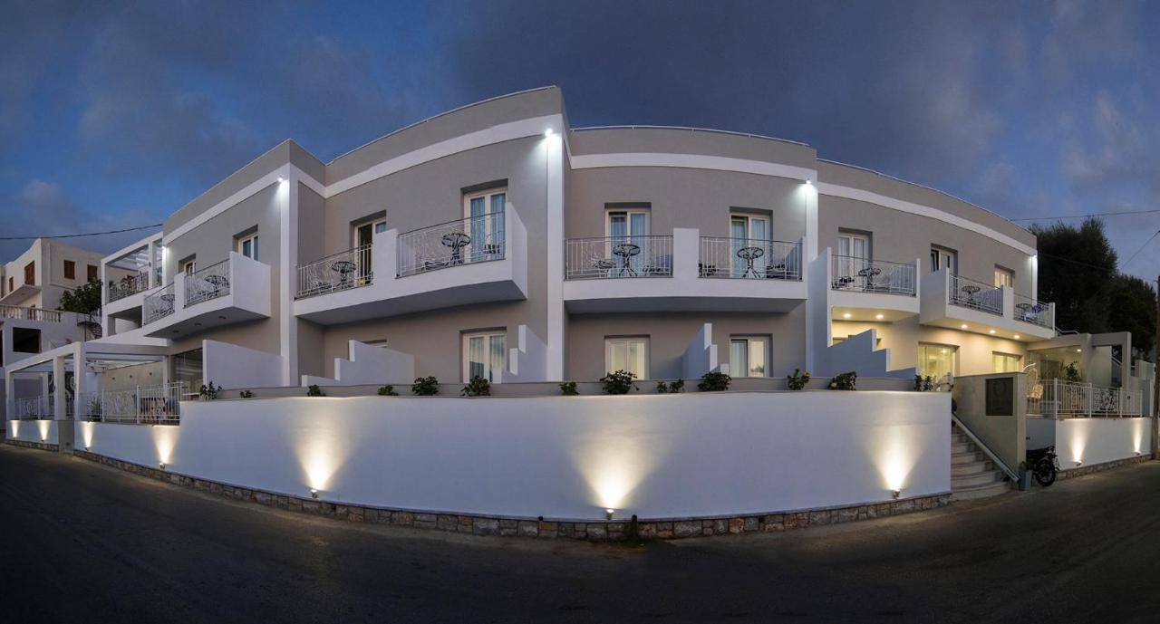 Hyperion Hotel Myrties Екстериор снимка
